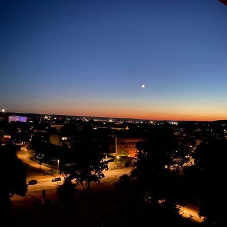 Bamberg Auf Einen Blick - Gemutliches Zimmer In Der Geteilten Wohnung Eines Freundlichen Paares Bagian luar foto