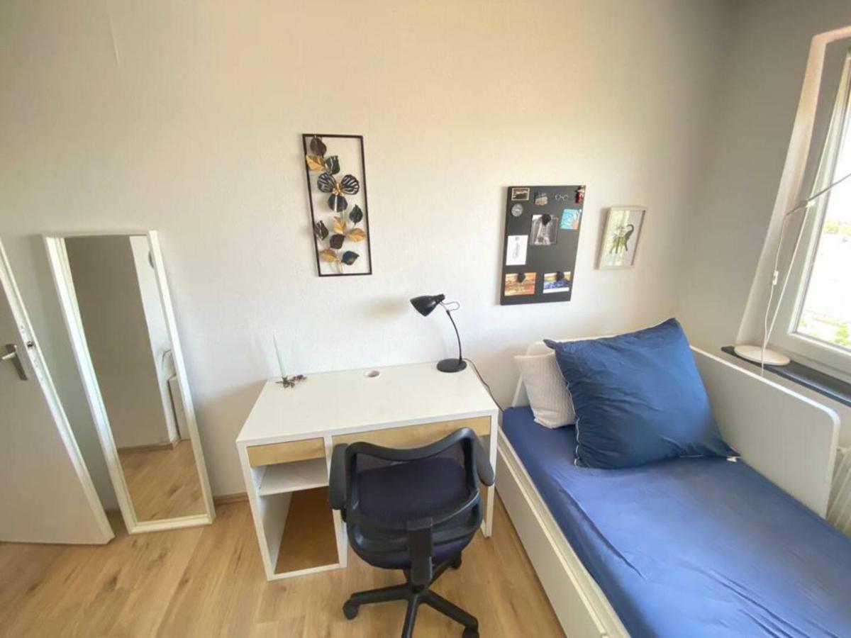 Bamberg Auf Einen Blick - Gemutliches Zimmer In Der Geteilten Wohnung Eines Freundlichen Paares Bagian luar foto