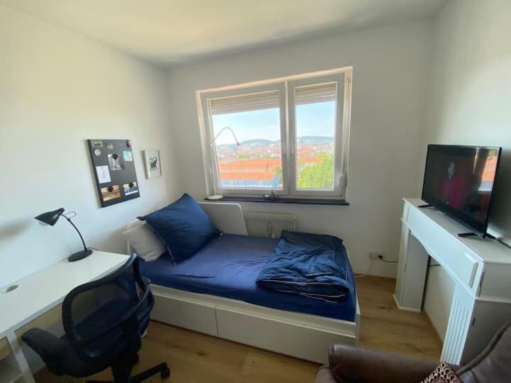 Bamberg Auf Einen Blick - Gemutliches Zimmer In Der Geteilten Wohnung Eines Freundlichen Paares Bagian luar foto