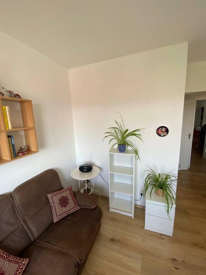 Bamberg Auf Einen Blick - Gemutliches Zimmer In Der Geteilten Wohnung Eines Freundlichen Paares Bagian luar foto